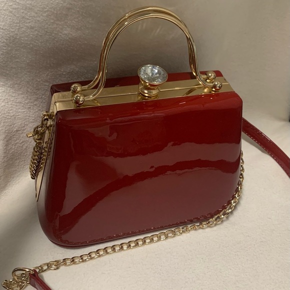 Elegant Evening Handbag Glossy Red Gold Retro Top Handle Strap Holiday Party - Picture 2 of 13